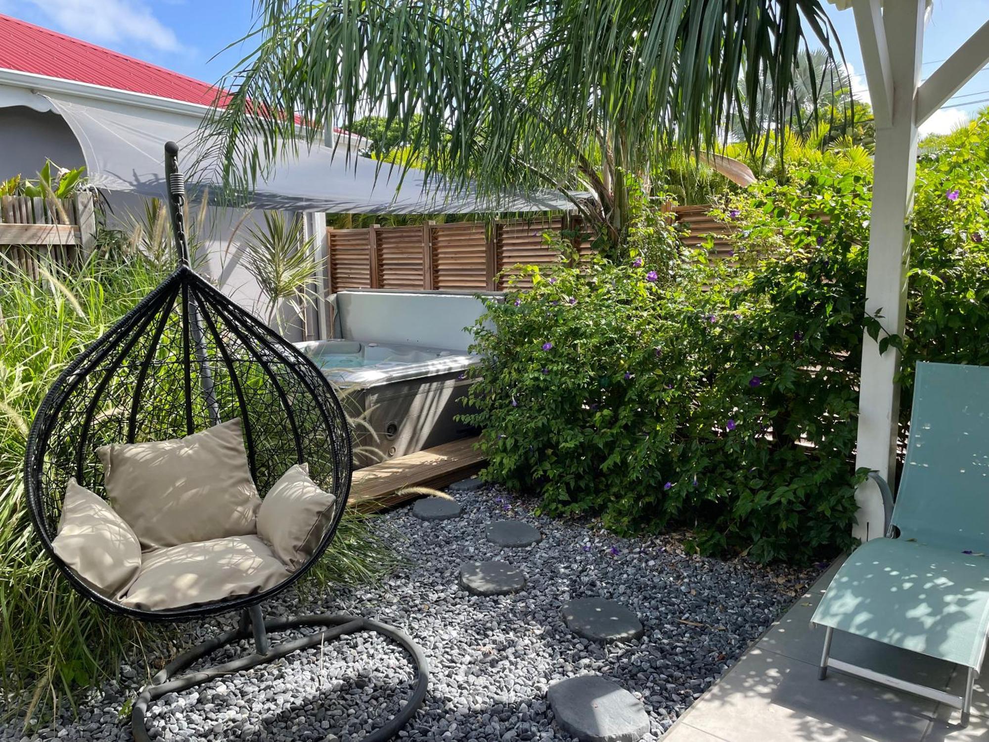 Hotel & Villa Le Cocotel Saint-Francois  Rum bild
